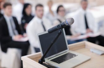 Palestra em Instituições de Ensino